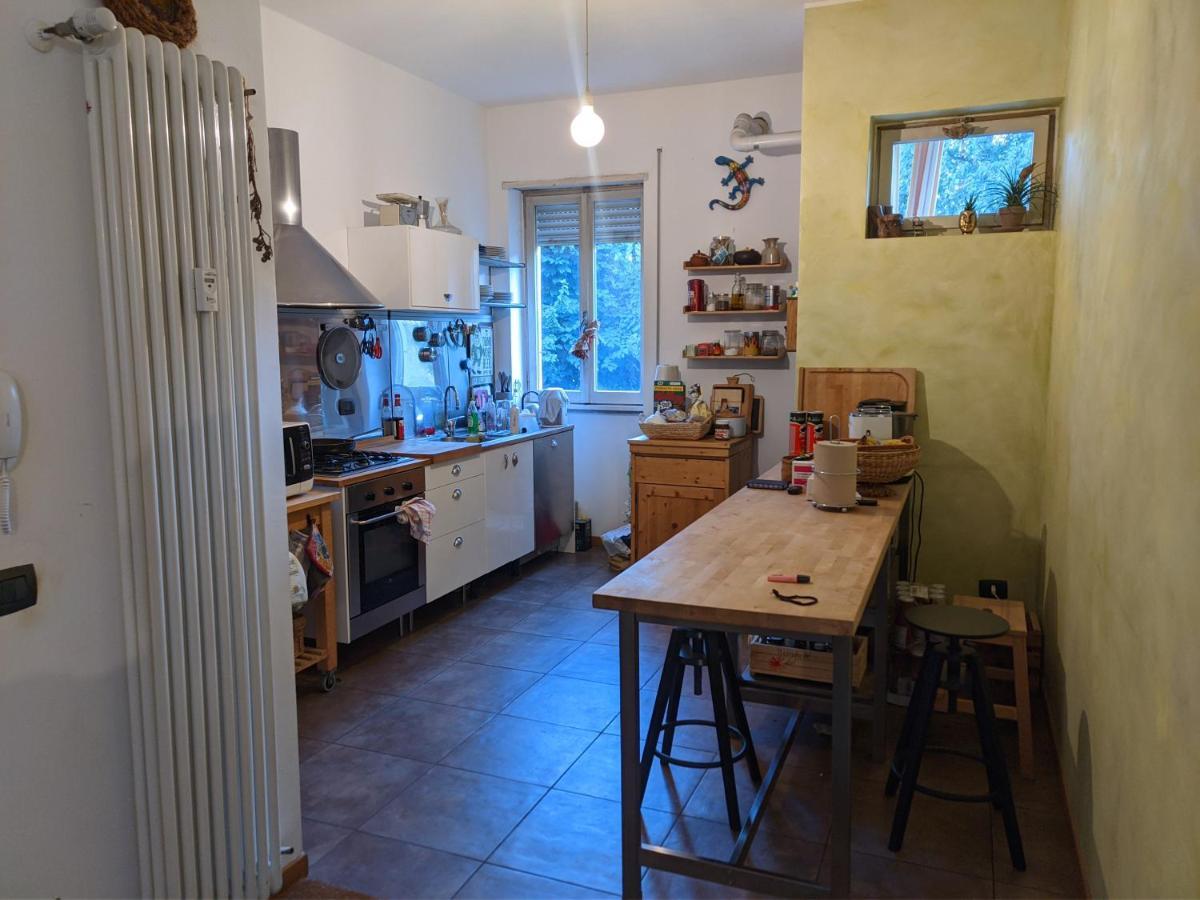 Room In A Quiet Part Of Bergamo Luaran gambar